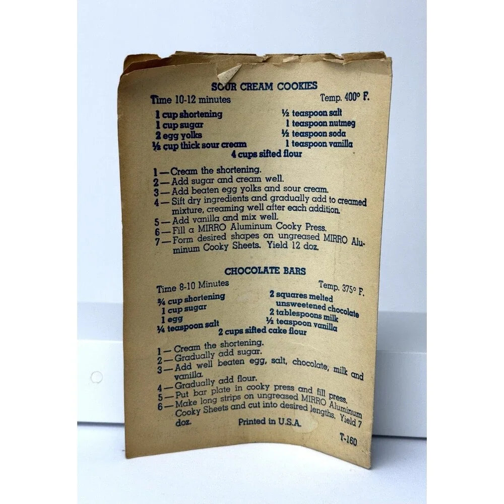 Vintage Mirro Aluminum Cookie Pastry Press 7 Discs Booklet Box Base USA